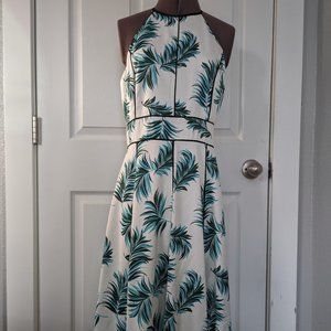 Adelyn Rae White Halter Dress Size Medium